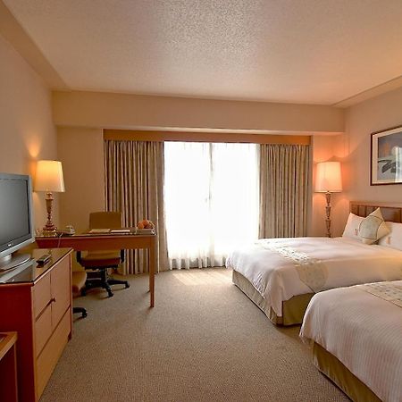 First Hotel Taipei Luaran gambar