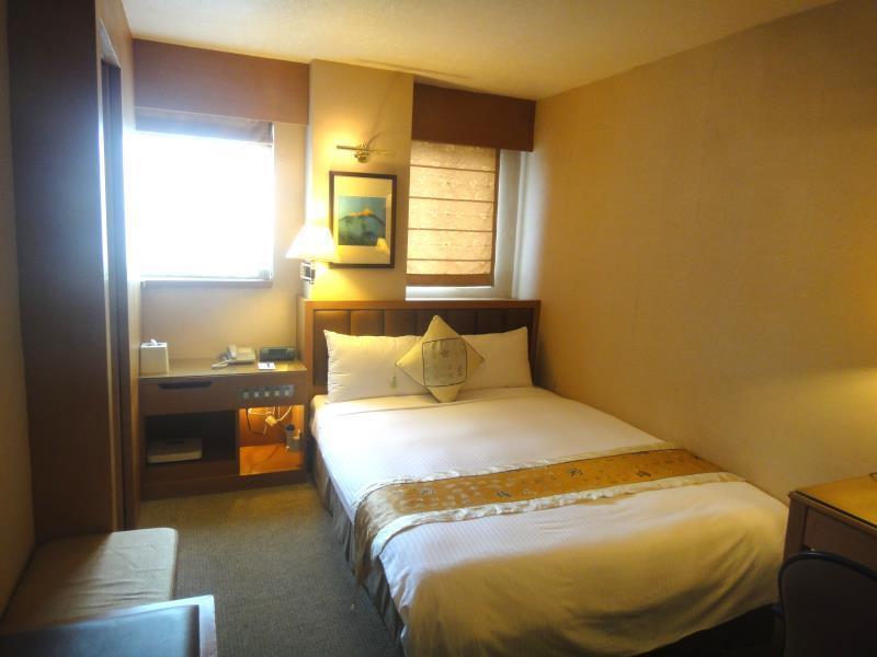 First Hotel Taipei Luaran gambar