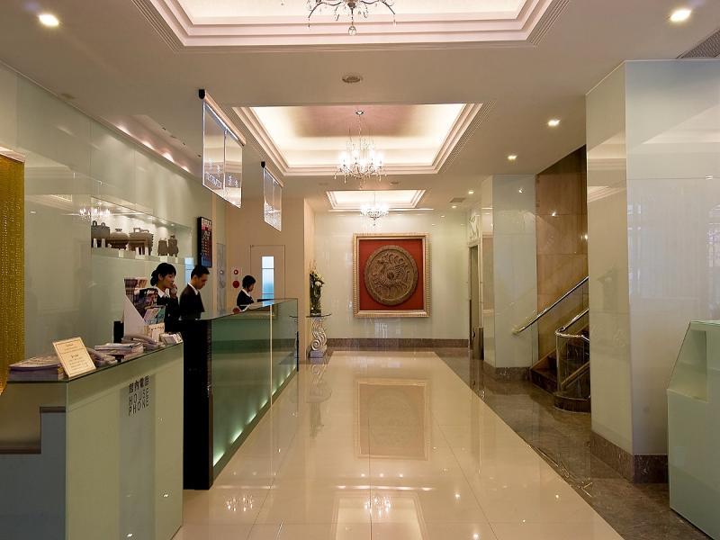 First Hotel Taipei Luaran gambar